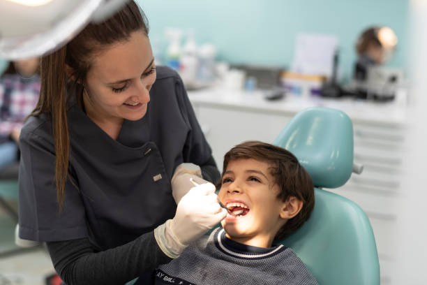 Best Dentist Open Late Near Me  in Stonewood, WV